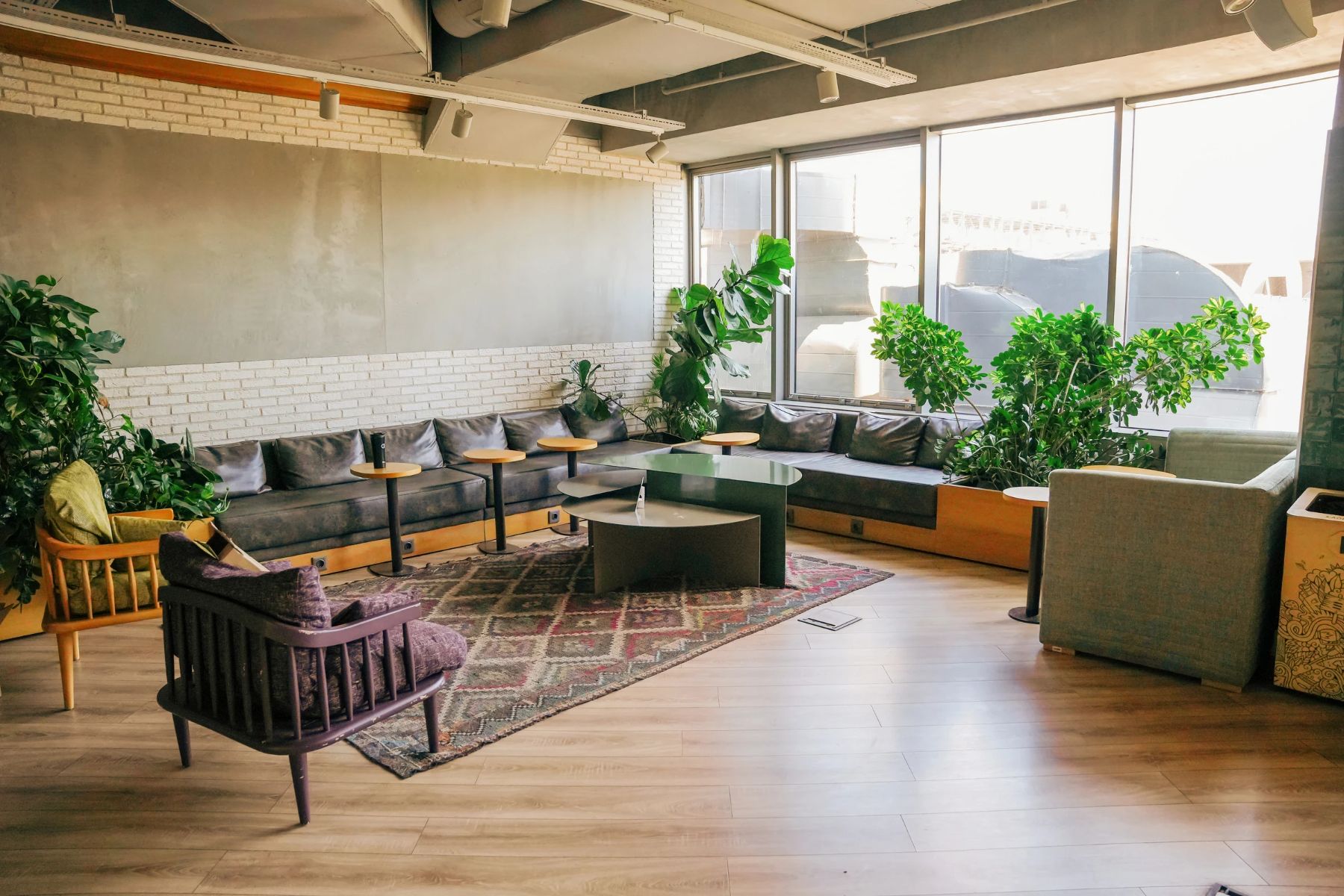 House, Commercial & Airbnb Cleaning Services in Kelowna, BC.